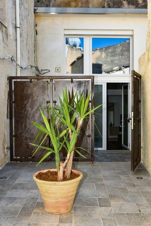Luxury Qasba Apartment Sciacca Exterior photo